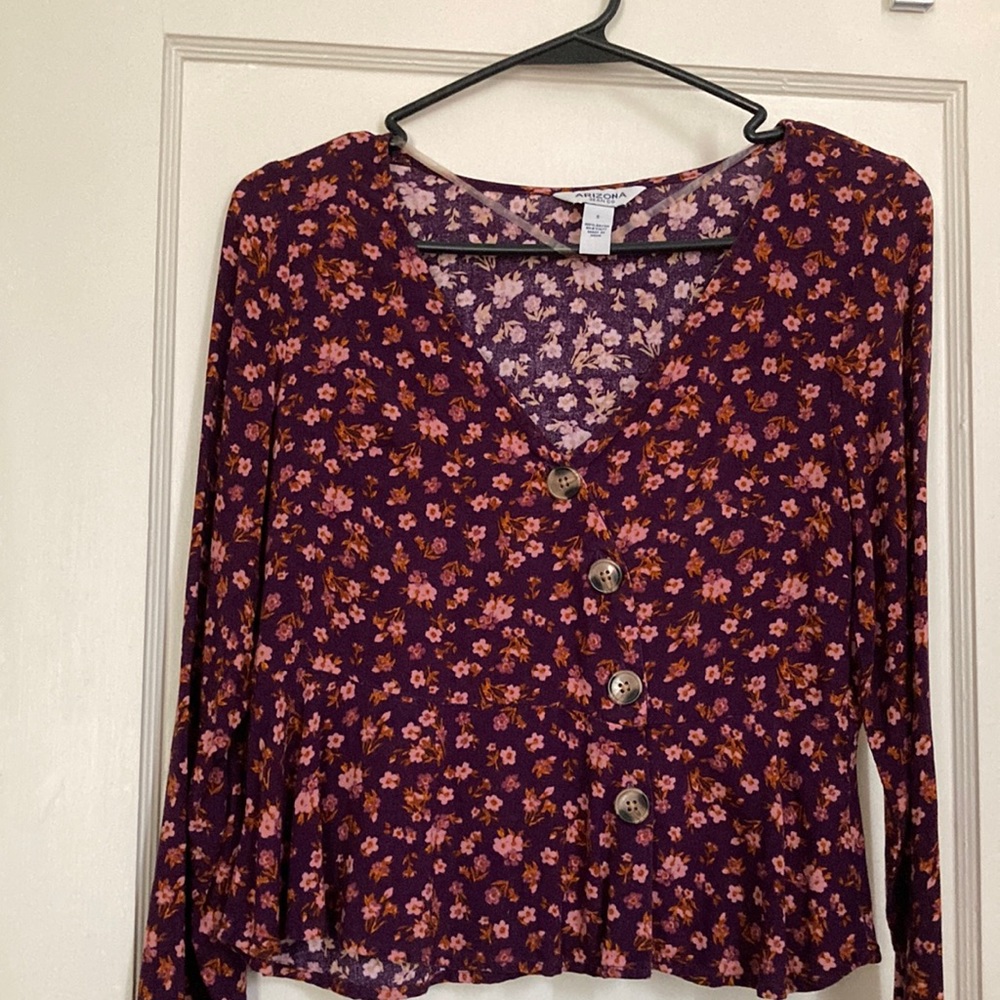 Floral crop blouse